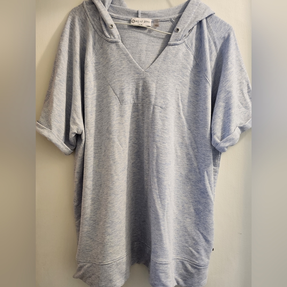 Point Zero T Shirt Hoodie, Size xl, Preloved